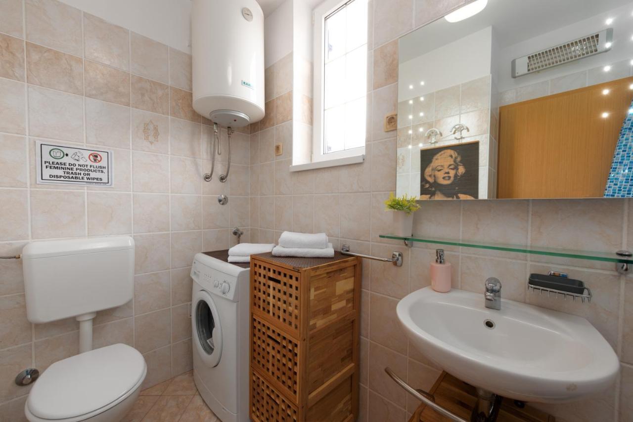 Cozy Apartment Bosnjak Near Opatija, With Sea View Terrace, Air Condition, Free Private Parking Ičići Eksteriør billede